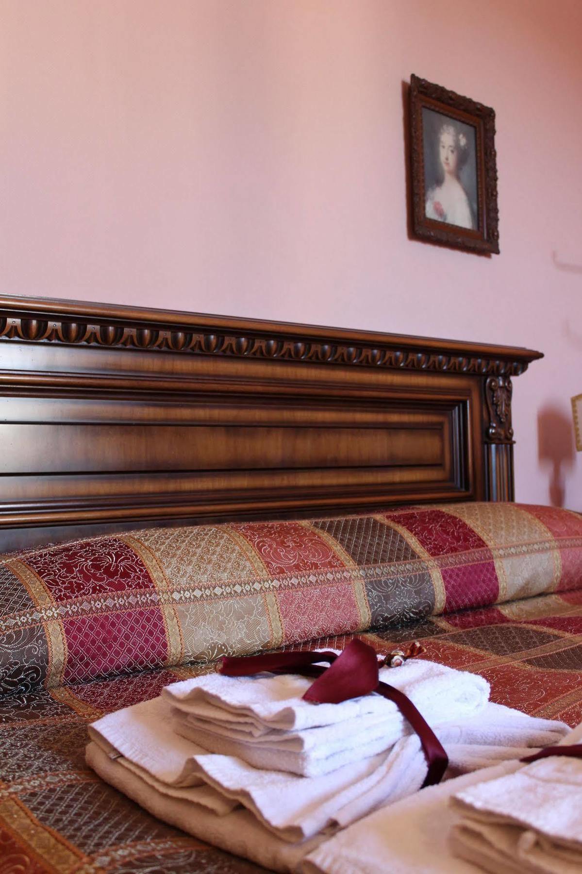 B&B Palazzo Migliani Ascoli Piceno Eksteriør billede